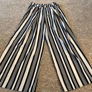H&M wide leg striped pants - size 2